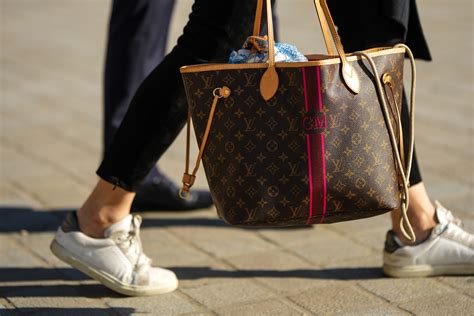 should i buy louis vuitton neverfull|louis vuitton neverfull sale.